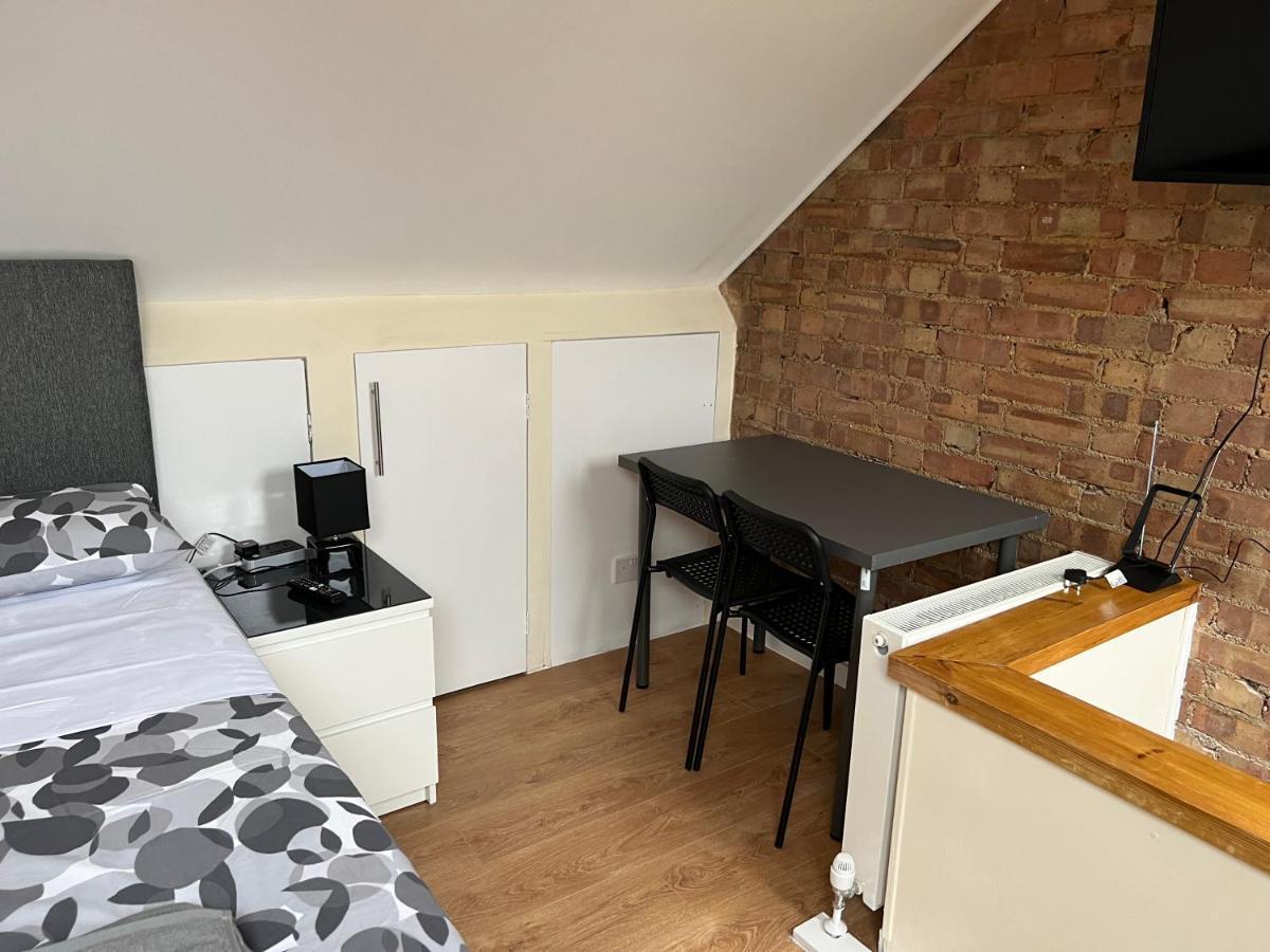 North West Lodge Guest House Лондон Екстериор снимка