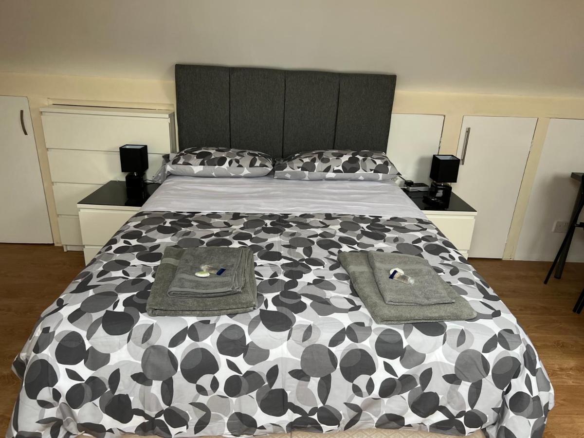 North West Lodge Guest House Лондон Екстериор снимка